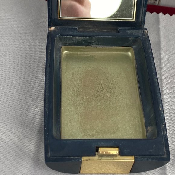 Dior Powder Navy Compact Refillable Case Only Perfect Mirror - Picture 6 of 6